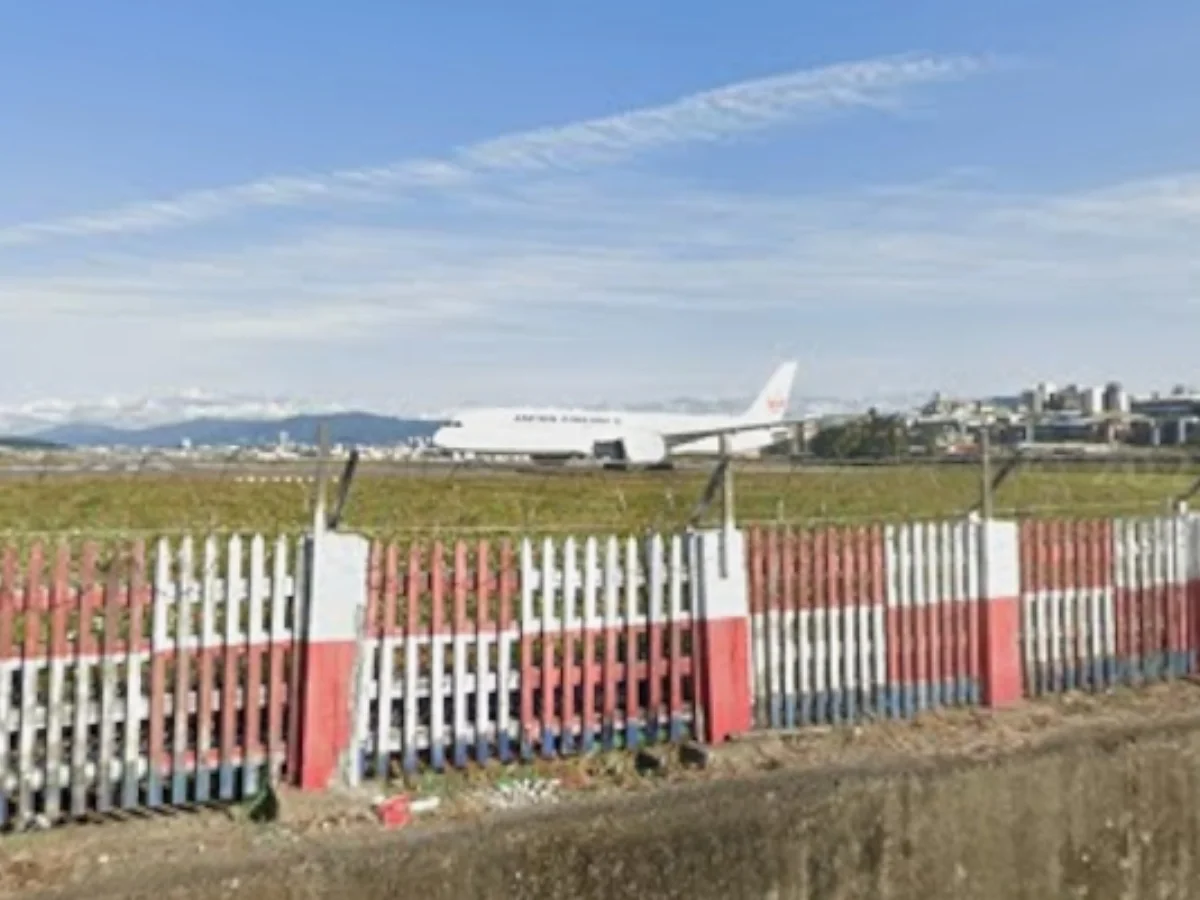 台北假日約會能去哪？12. 濱江街飛機巷＋臺北松山機場
