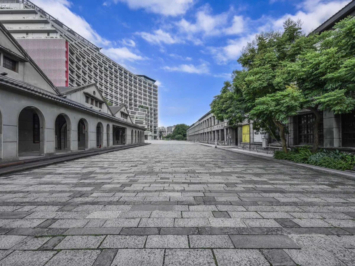 台北假日約會能去哪？11. 松山文創園區（松菸）