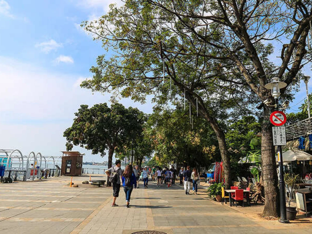 台北假日約會能去哪？3. 淡水老街