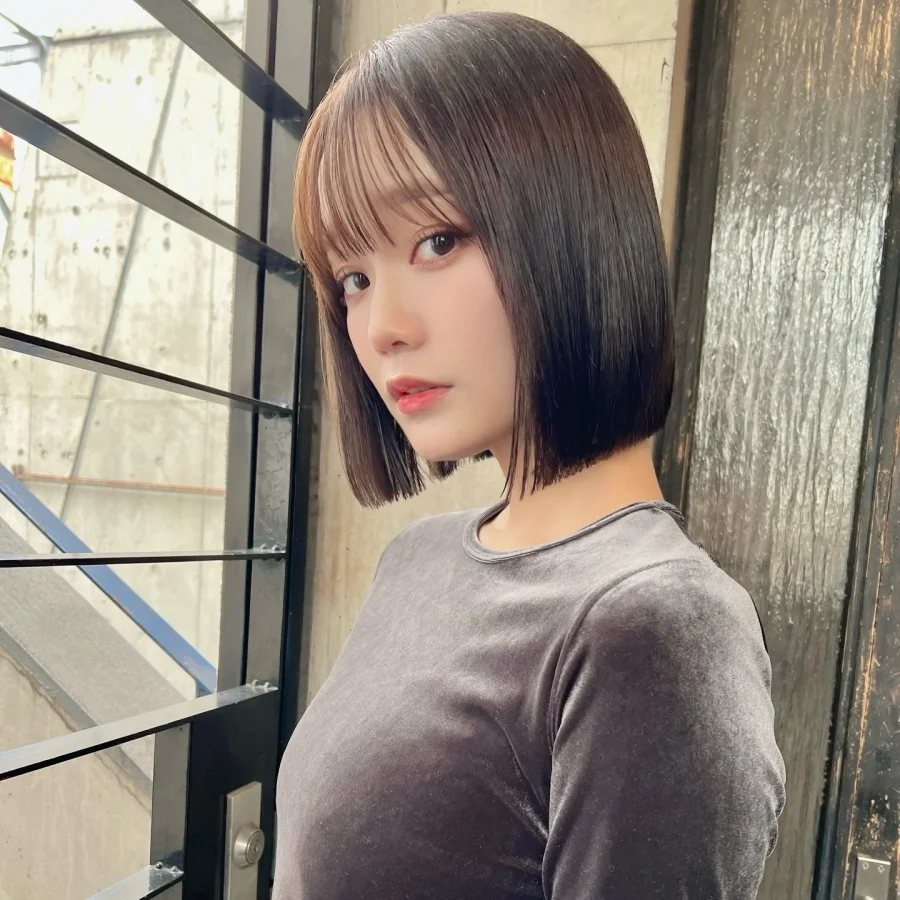 Photo shared by 自分を変えたい全ての人へ_ボブ_表参道美容師_清水豊 on March 05, 2026 tagging @yutaka_shimi. May be an image of one or more people, hair, top and turtleneck.
