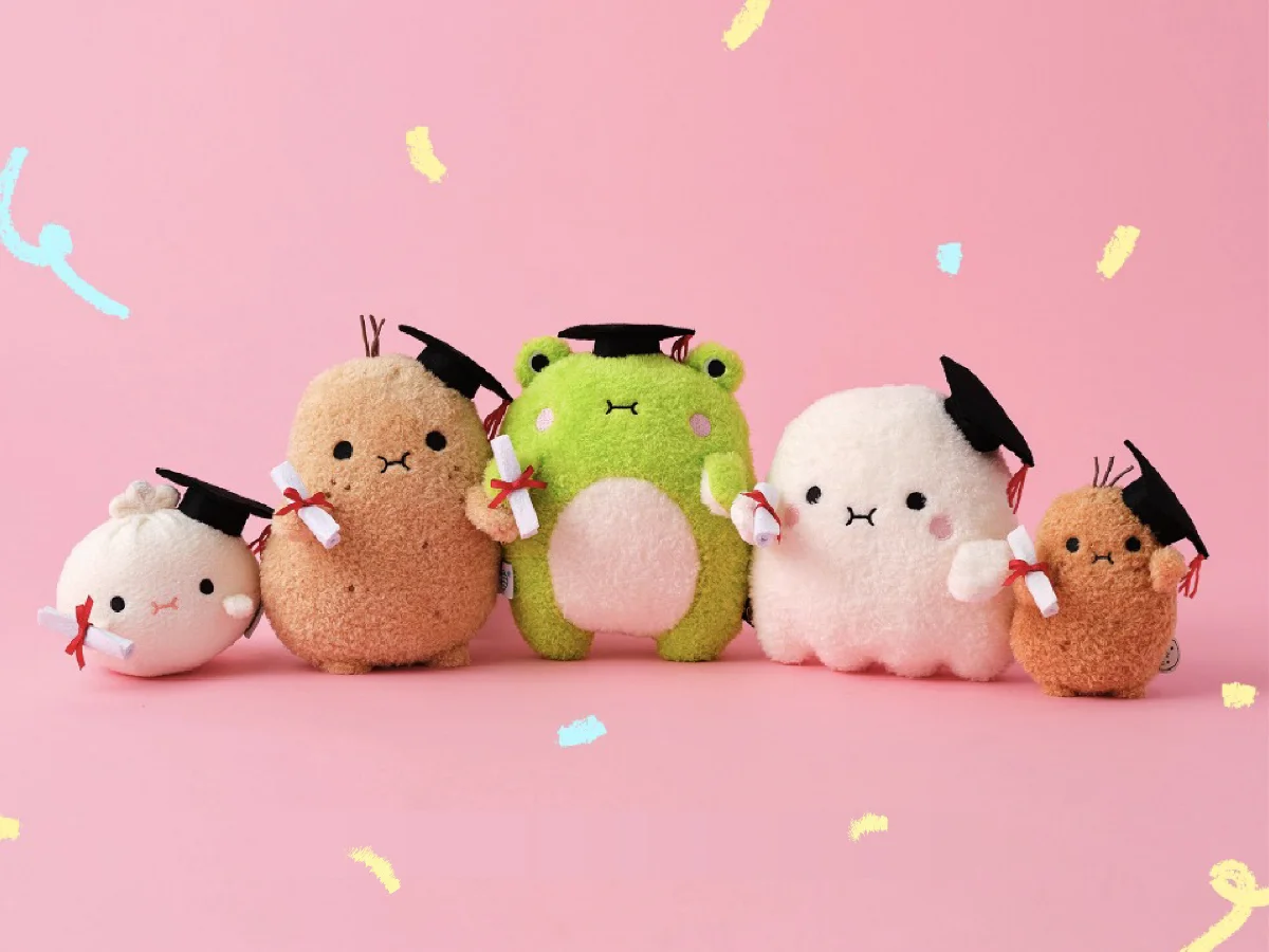 Noodoll Graduation Ricespud 畢業生馬鈴薯，NT.2,080；Mini 13cm，NT.1,380