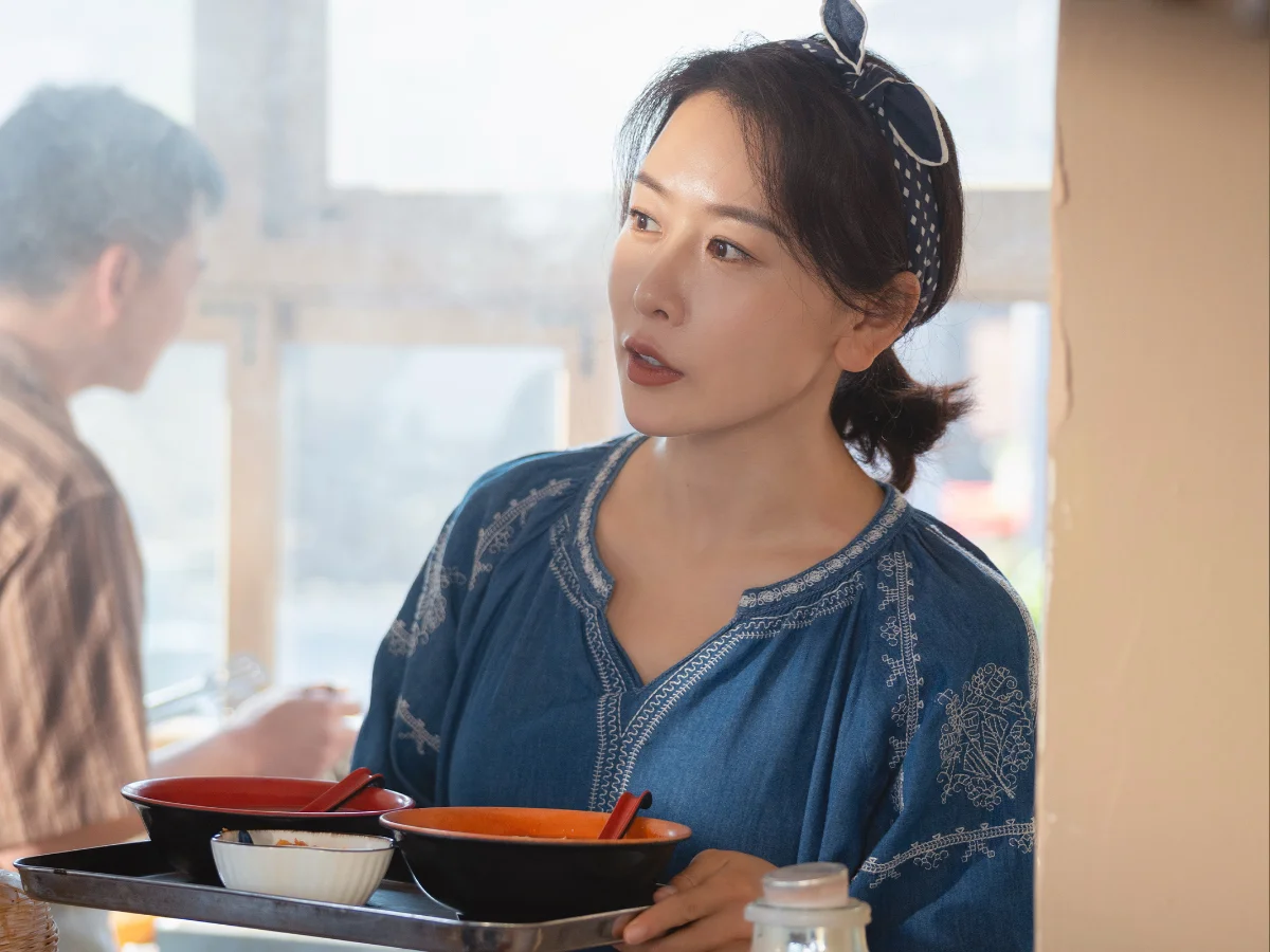2.生肖羊女
