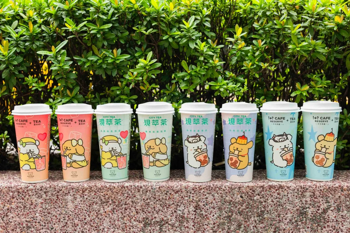 圖5.7-ELEVEN雙茶品牌CITY TEA、!+CAFE RESERVE+TEA不可思議茶BAR，6月10日起全面換上線條小狗喝手搖飲的主題設計杯