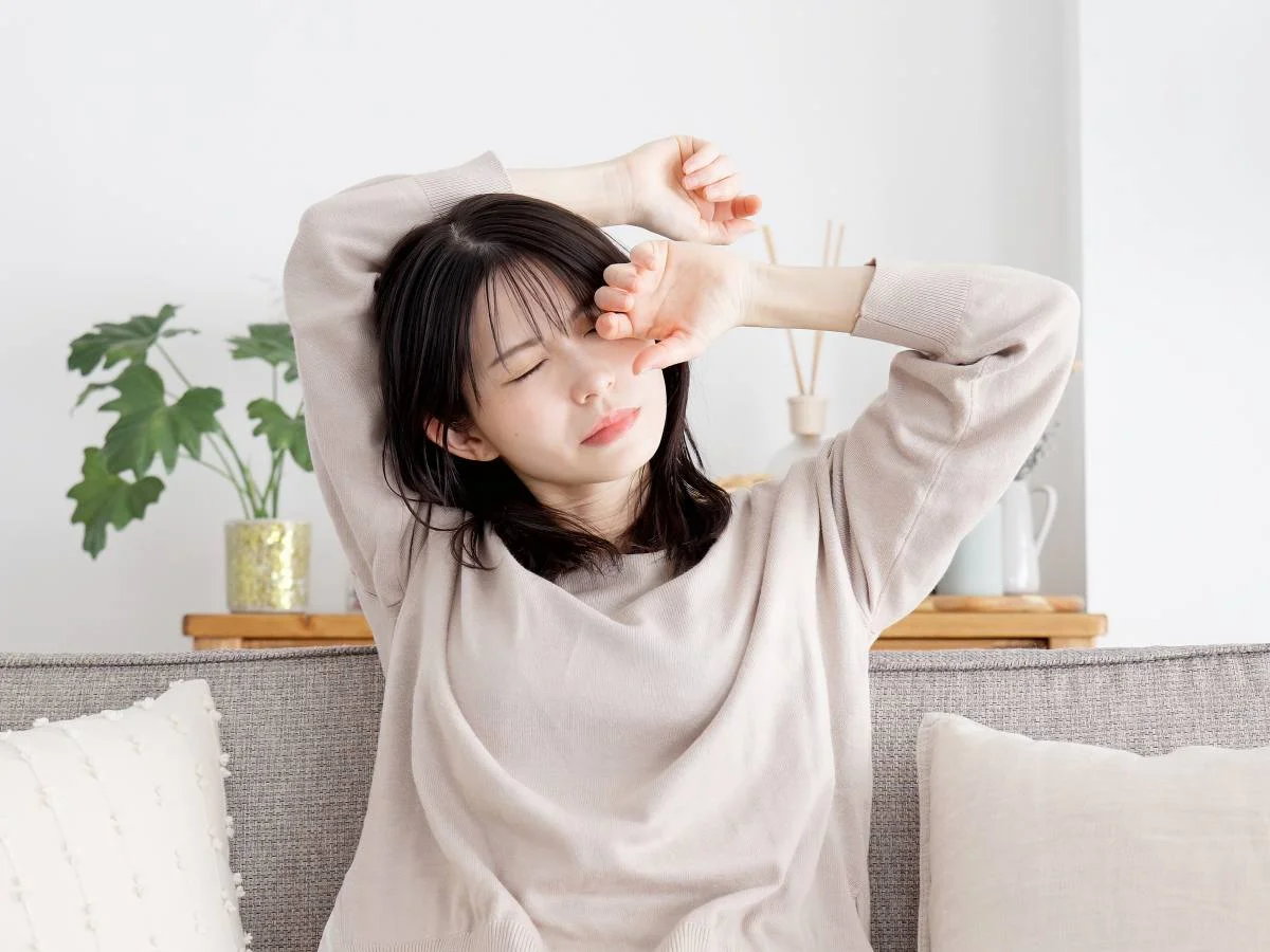常熬夜難怪變胖！熬夜1天vs1個月「身體變化」，營養師高敏敏解析長期睡眠不足「隱形傷害」