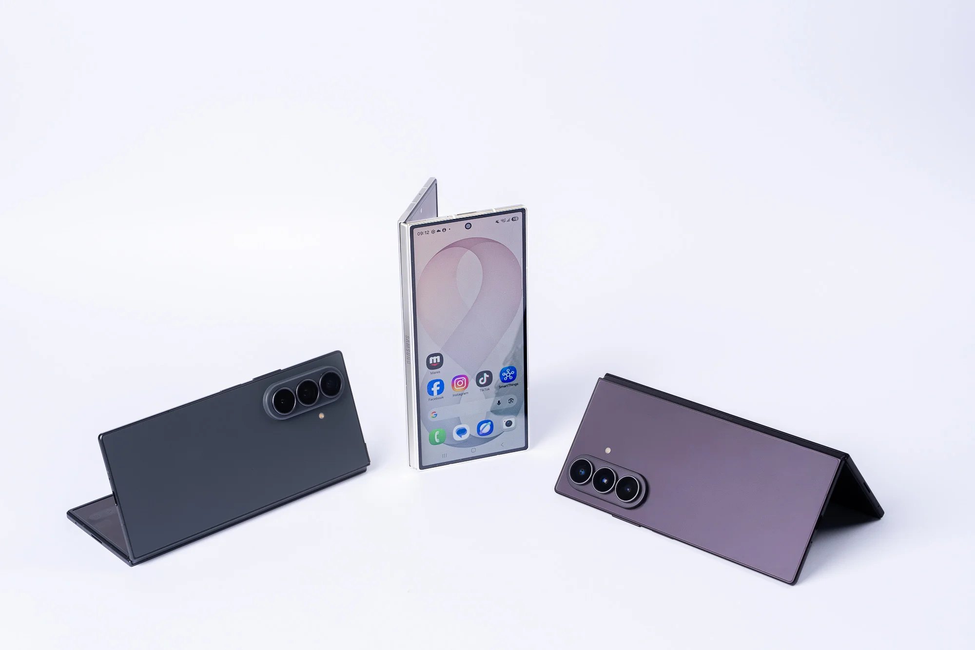 Galaxy Z Fold8 Ultra