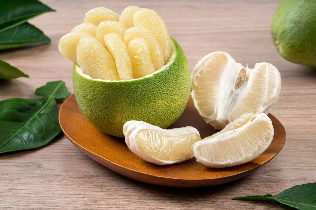 Gallery - Bưởi rất giàu vitamin C, thích hợp cho Tết Trung Thu! Các chuyên gia dinh dưỡng cảnh báo 6 nhóm người nên thận trọng khi ăn bưởi, và cần lưu ý khi ăn bưởi sau khi dùng 7 loại thuốc - image 1