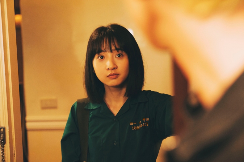 年度旗艦台劇盤點！《塑膠花》吳慷仁絕望飾演更生人、連俞涵《聽海湧》訴說被遺忘的二戰歷史