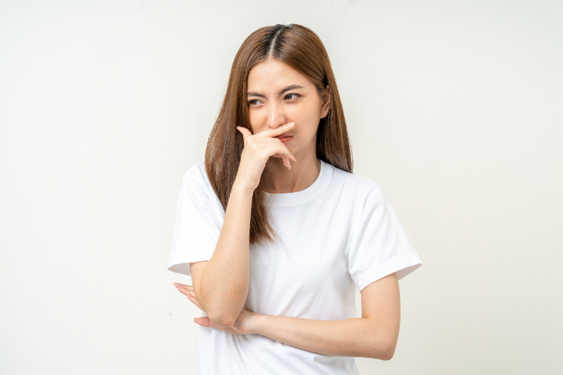 口臭不自知？教你3招口臭自測法！加碼「香氛牙膏」推薦，這款爆賣11億