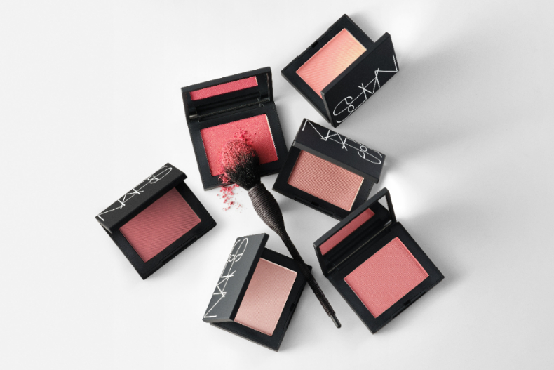腮紅王SUQQU、ARMANI、NARS高潮腮紅，最美色號出爐！不挑膚色「人生腮紅」