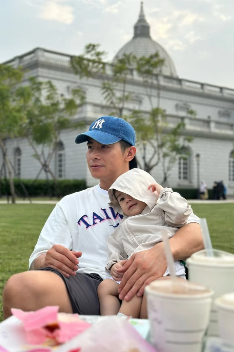 台灣隊長陳傑憲「超甜寵妻」!愛妻事蹟數不完,全網暈船:這男人太帥