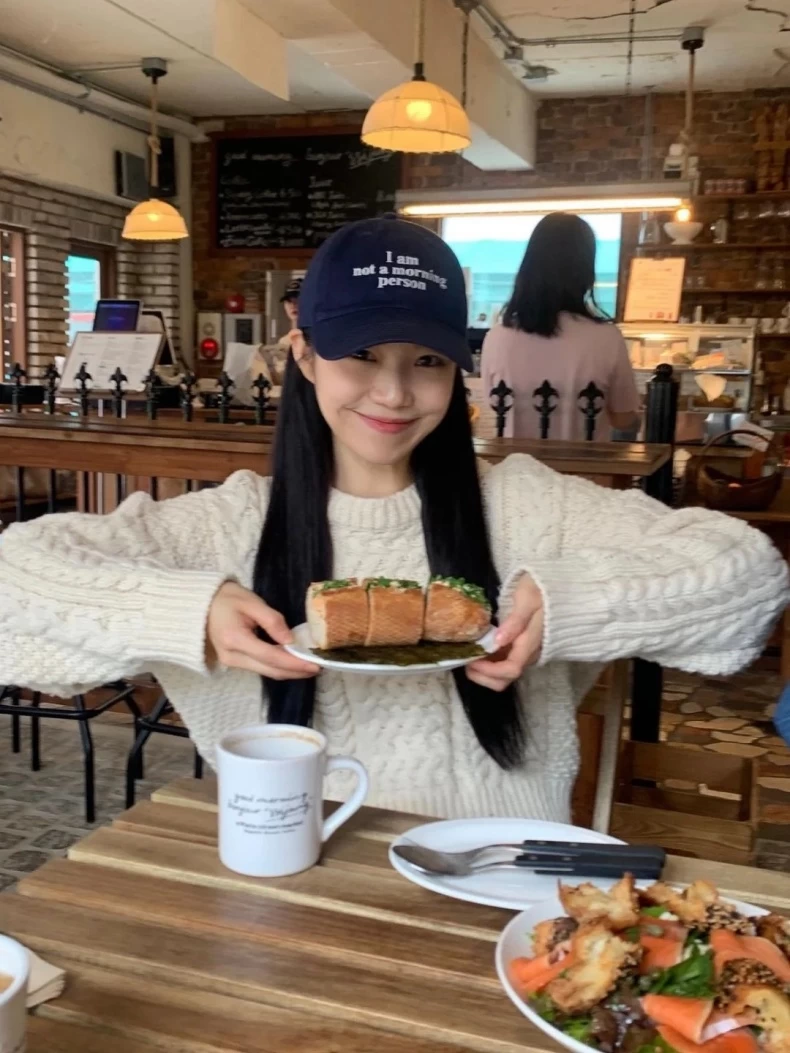 790太会穿了！太会穿了！💐_ins 穿搭分享🇰🇷_3_Myrna🍒_来自小红书网页版