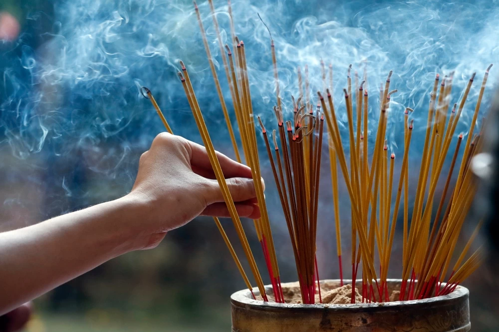 化解小人秘法：結合玄天上帝神威