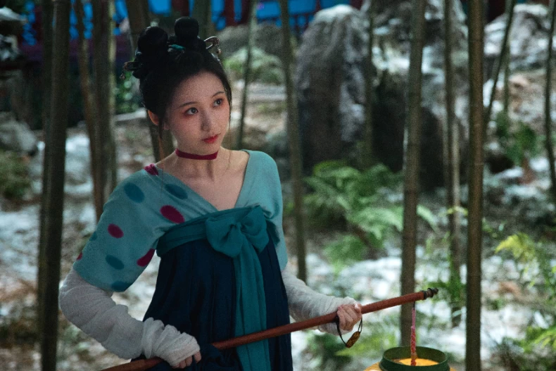 配角陣容：張子鑫 飾 鳳伍娘