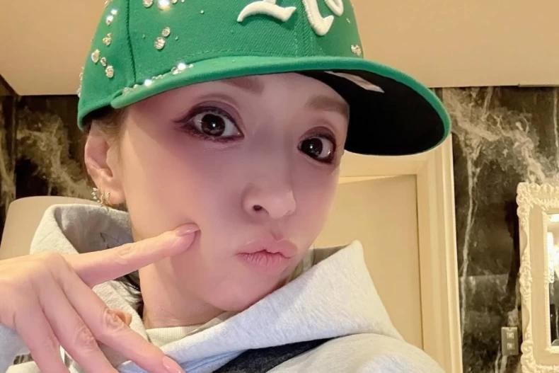 濱崎步未婚生二子