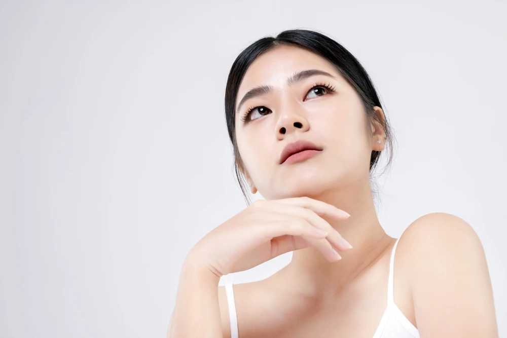 苦命女面相5.嘴角下垂