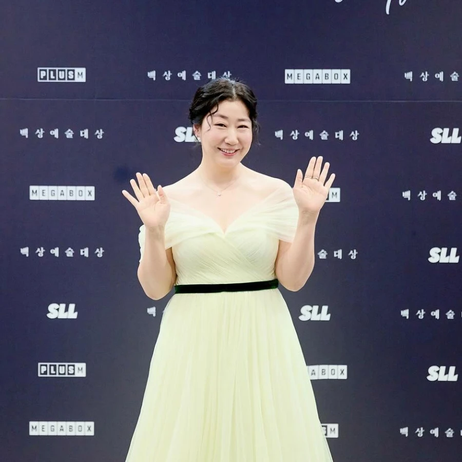 Photo by 라미란 on May 08, 2024.