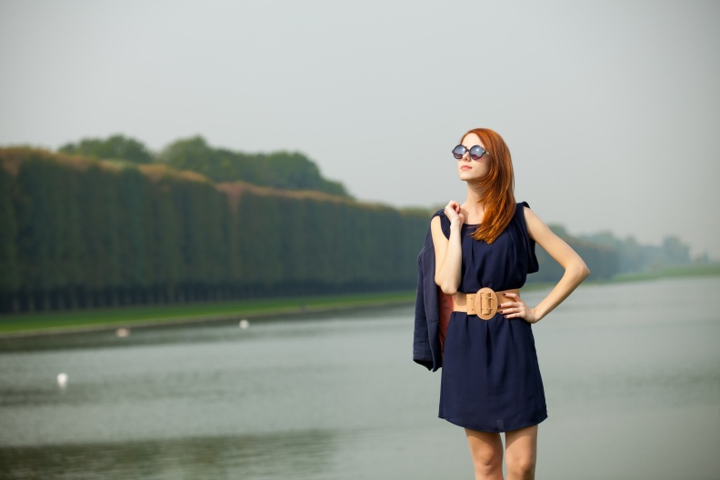 shutterstock 604397222 - shutterstock_604397222.jpg 今夏洋裝這樣穿 3招讓你有細腰有長腿還可以遮屁股