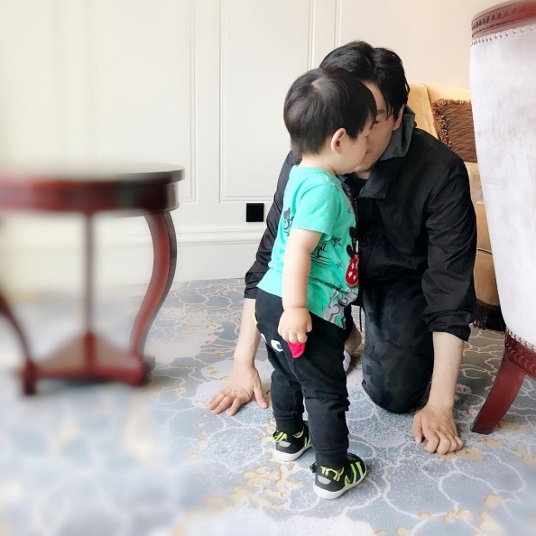 閃婚等於太衝動？明星夫妻告訴你一見鍾情也能婚姻幸福又美滿！