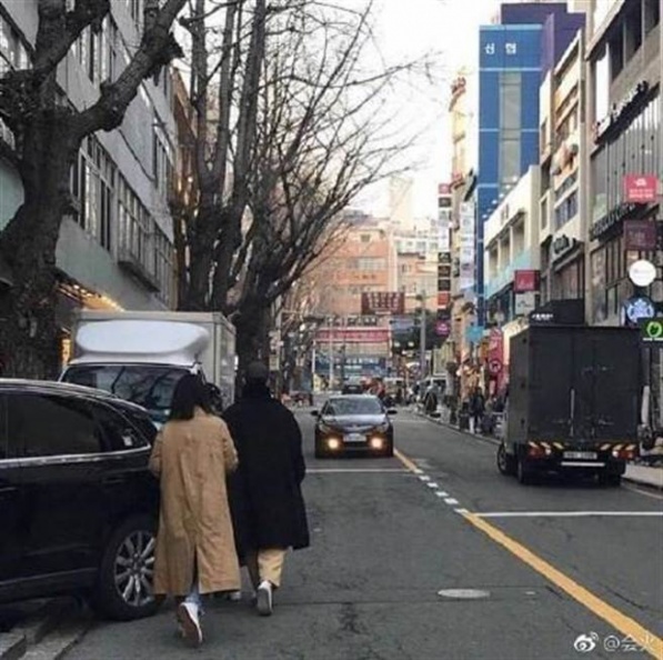20180327003366 - 20180327003366.jpg 宋仲基7個暖心好男人守則「讓老婆走內側我保護、喝醉不怕有我在」