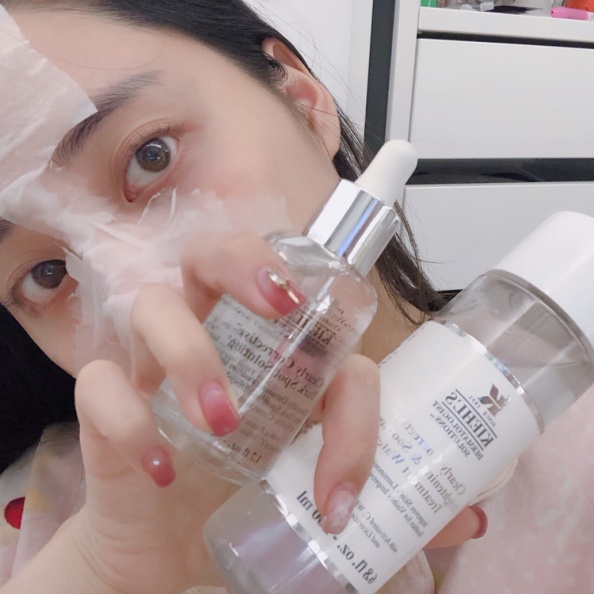 歐陽妮妮不私藏！「夏日美白必用好物」大公開～跟著清單抹皮膚直接白三個色號