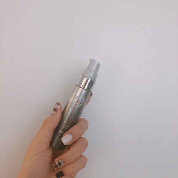 歐陽妮妮不私藏！「夏日美白必用好物」大公開～跟著清單抹皮膚直接白三個色號
