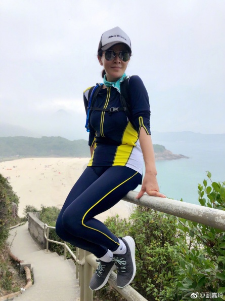 劉嘉玲熟女減肥法！「水果帶皮吃」半年瘦到45公斤！