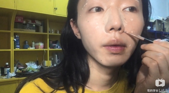 男人都比我美！「整容變性妝容」看完我都跪下了！