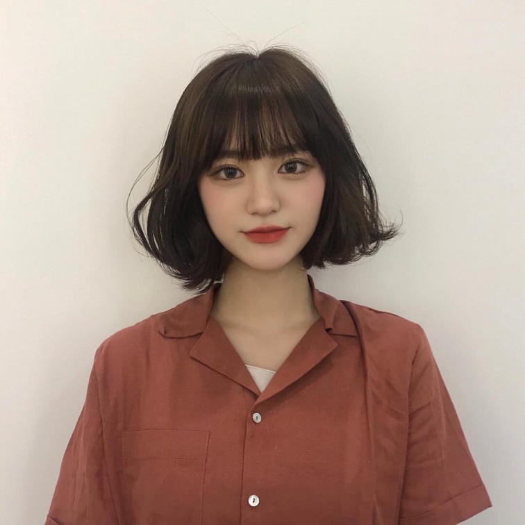 幫髮色換上新冬衣吧！韓妞都在染深栗色，太美太顯白啦