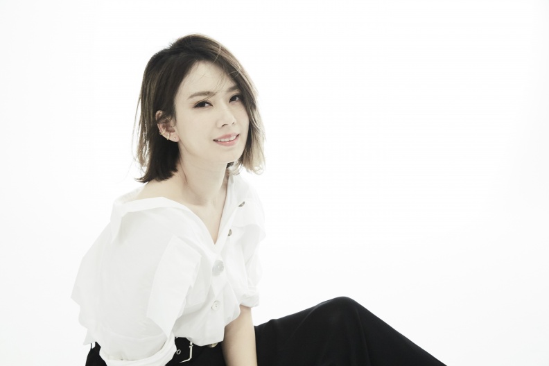襯衫2 - 襯衫2.jpg 談婚姻關係,Melody:學會寵愛自己,是女人一輩子的功課!
