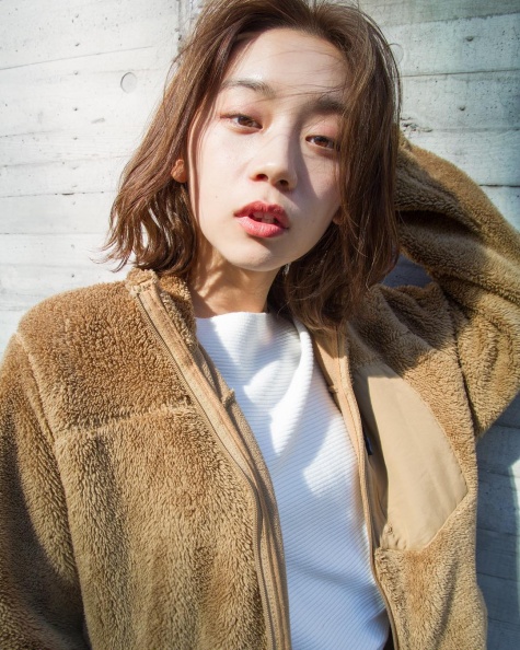 「透明系女孩」看過來！5款溫柔小姐姐髮色：暖茶棕、榛果牛奶﹒﹒﹒請收下