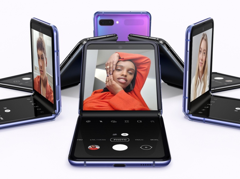 實測/Samsung Z Flip「粉餅摺疊機」一秒變腳架,拍照效果超驚豔