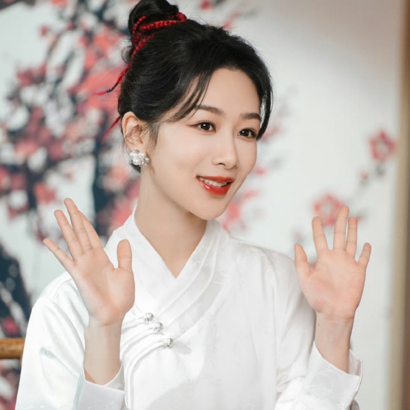 媒體眼中的藝人好感度TOP 5!白鹿、王鶴棣皆進榜,第一名讓人毫不意外