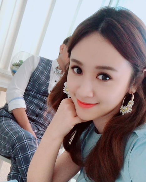 吳姍儒為闖禍弟緩頰，展現戀愛系女子必備特質：幽默、貼心與高EQ！