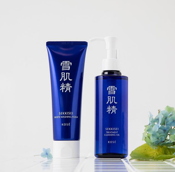 繼王菲之後小S化妝台也曝光了！保養品好精簡、洗面乳超好用