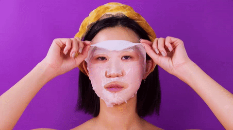 giphy (35) - giphy (35).gif 敷面膜5地雷,你一定中了!敷完拍打臉=皮膚越拍越糟?