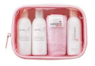 samourai白玫瑰旅行組3入內附小方巾 - samourai白玫瑰旅行組3入內附小方巾.jpg 連假出遊去~內行人行李都帶這些,香香乾洗髮太需要了!