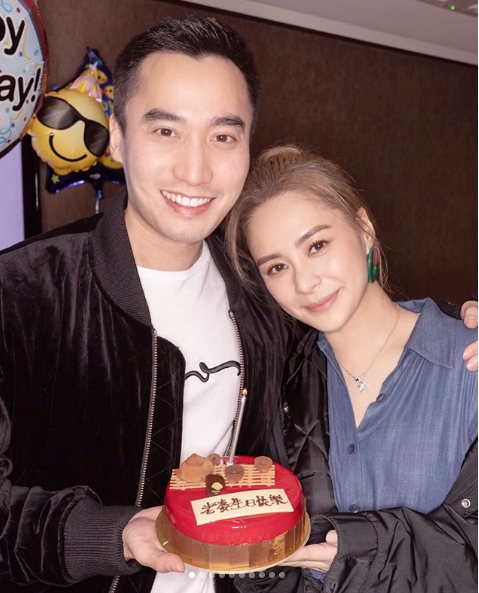 姊弟戀好幸福！盤點演藝圈5對女大男小明星夫妻，老公都超寵妻