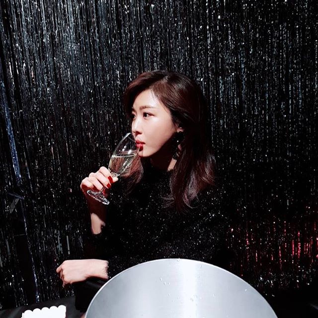 姊的快樂是自己給的！盤點韓國超大勢奔四單身女神
