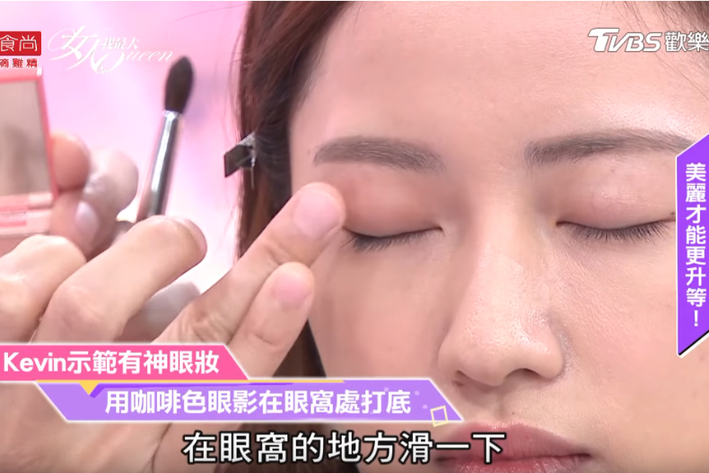 東方女孩必學！春夏「初戀感」蜜桃裸妝，簡單打造完美臉蛋