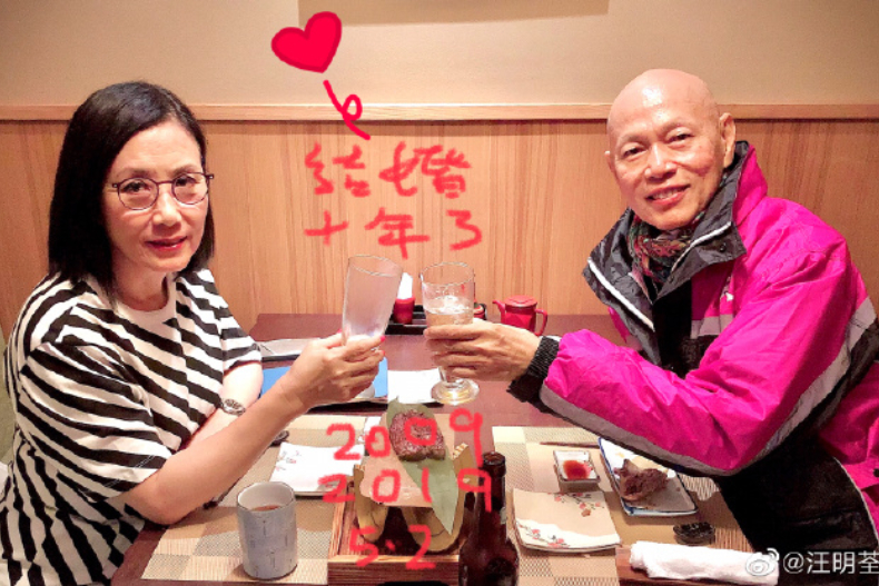 相戀21年，62歲才結婚！73歲羅家英、汪明荃：晚一點也沒關係，只要最後是你就好