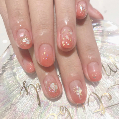小紅書爆紅「莓果色」美甲，仙女都在擦！不挑膚色號稱宇宙顯白