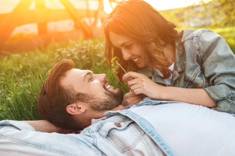 常常愛上特定星座，第一眼就天雷勾動地火？這3個組合最適合步入婚姻！