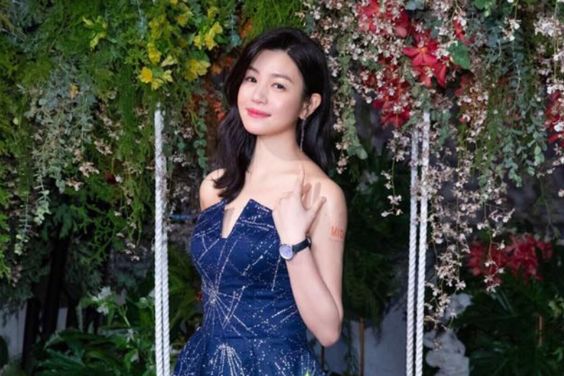 「她總是笑著接受真實的我」，這些姐姐級女星讓弟弟老公忍不住瘋狂寵愛