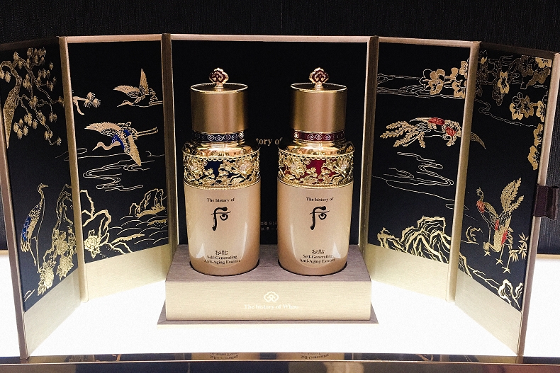 週年慶必入手！皇后娘娘寢宮中的保養秘帖，美得好浮誇根本可以拿來當收藏