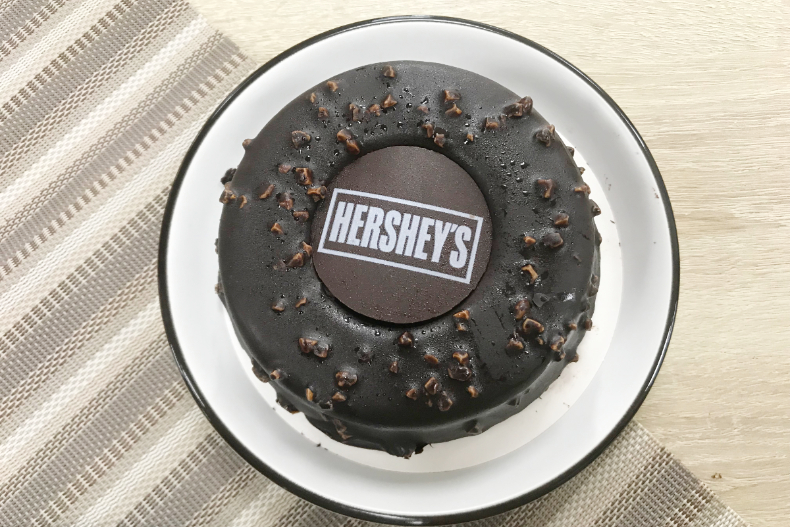 FotoJet (10) - FotoJet (10).jpg 濃濃巧克力直接爆口!全聯XHershey’s第二彈, 5款超邪惡蛋糕吃了發胖也甘願