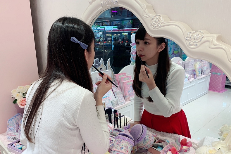 新春開運妝這樣畫招來好財好桃花！必收「小粉管、流星眼影盤」真心美翻