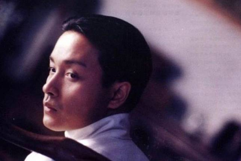 張國榮逝世17年，摯友PO照思念：我知道你在另一個國度裡想念著我們