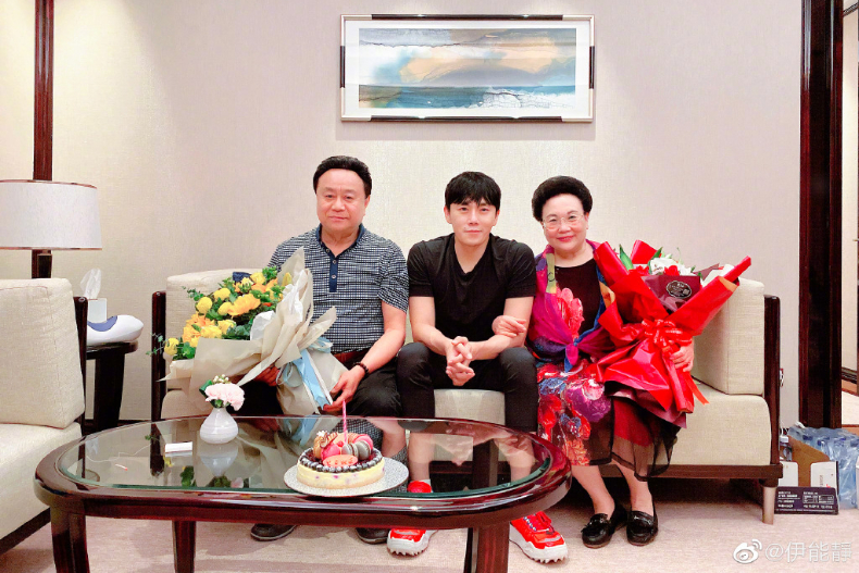 最甜蜜的婆媳!伊能靜「高情商」讓婆婆認同:只要秦昊愛你,我就會保護你