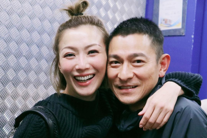 挺過老公「外遇」陰霾！鄭秀文回顧《孤男寡女》感慨：面對所愛的人，總會特別勇敢