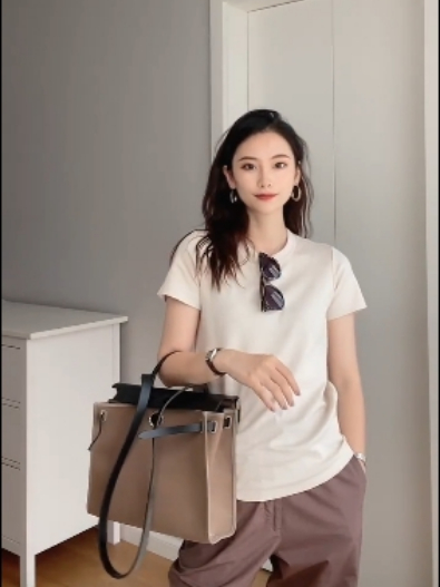 1種搭法5種風格！小紅書瘋傳UNIQLO「同色系穿搭」，怎麼穿都顯瘦好看